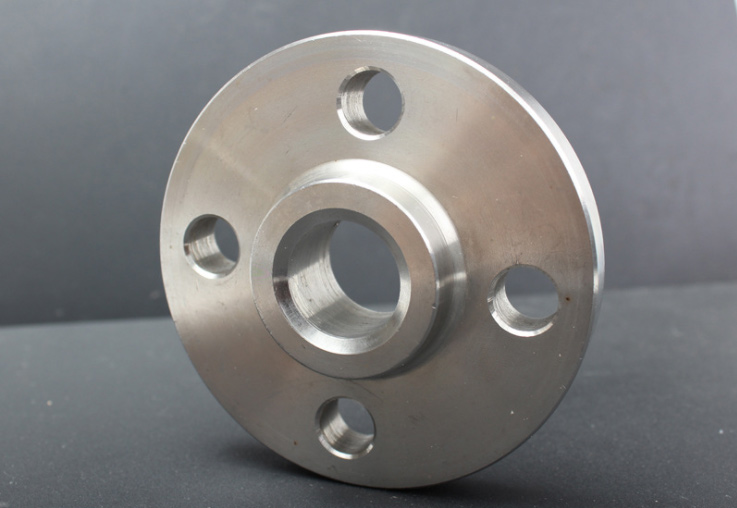 带颈平焊锻打法兰制造厂